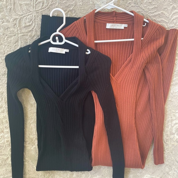 ASTR Bundle of Sweater Dresses XS - Picture 1 of 8